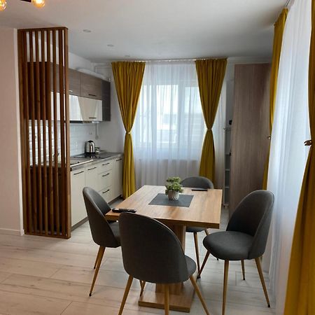 Wonderland Apartment Bistrita  Ngoại thất bức ảnh