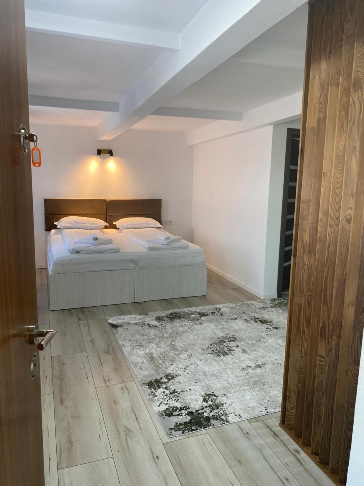 Wonderland Apartment Bistrita  Ngoại thất bức ảnh