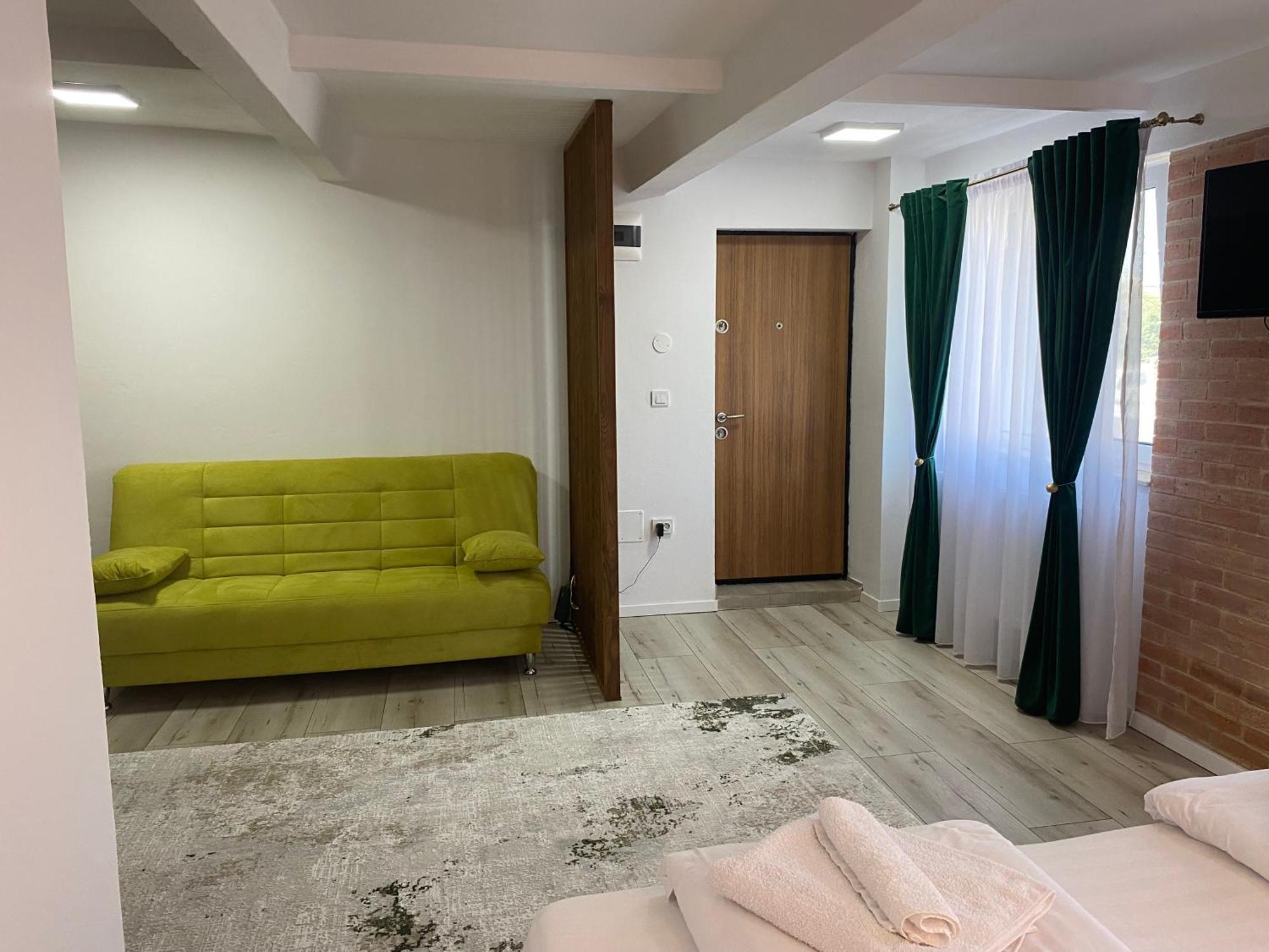 Wonderland Apartment Bistrita  Ngoại thất bức ảnh