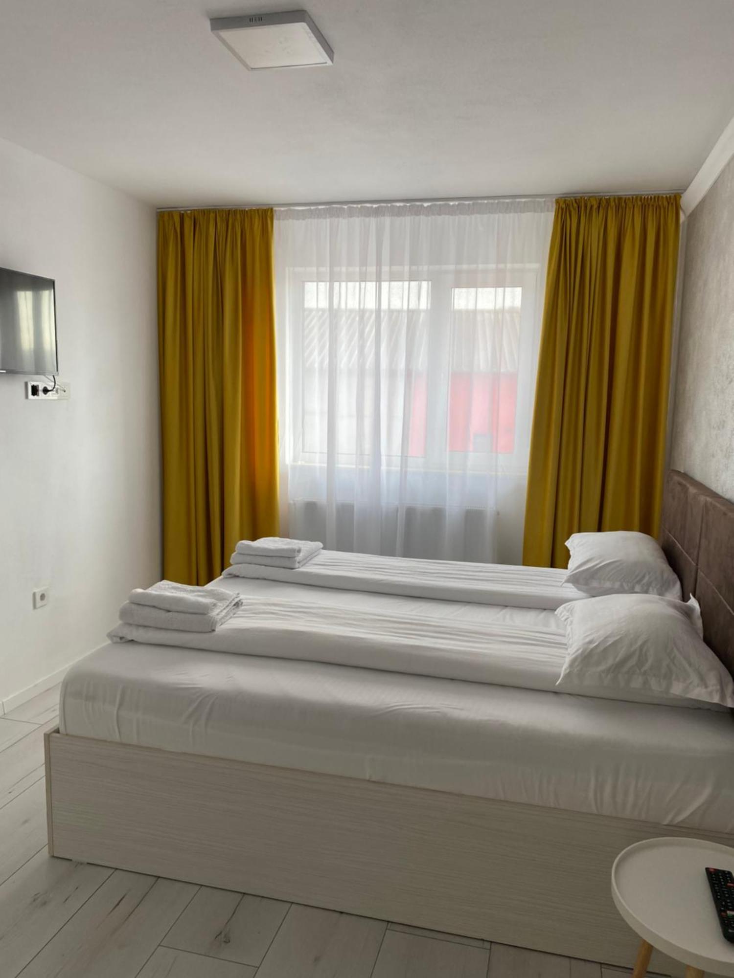 Wonderland Apartment Bistrita  Ngoại thất bức ảnh